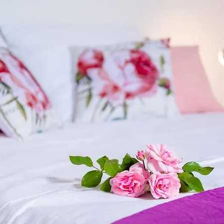 Luxury David With A Private Boat, Heated Pool, Jacuzzi And Sauna * Nerezisca