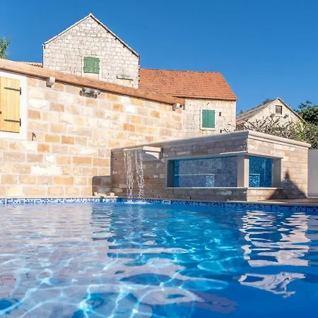 Luxury David With A Private Boat, Heated Pool, Jacuzzi And Sauna Villa Nerezisca