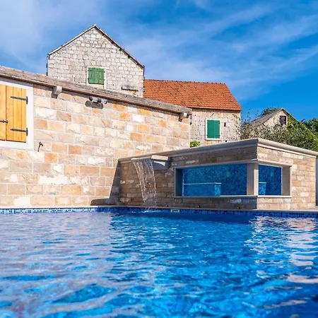 빌라 Luxury David With A Private Boat, Heated Pool, Jacuzzi And Sauna *