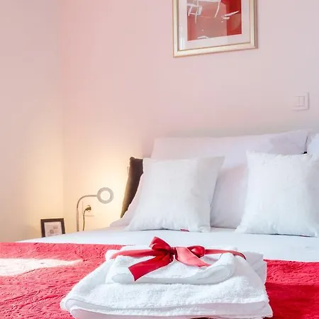 Luxury David With A Private Boat, Heated Pool, Jacuzzi And Sauna 빌라 Nerezisca